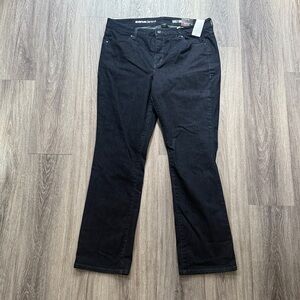 Avenue denim Women's Indigo Boot Cut Jeans Barely Boot 18